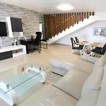 Beautiful And Luxurious With Heated Pool And Free Wi-fi In Playa Blanca. Playa Blanca (Lanzarote)