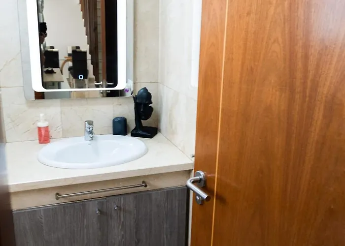 Villa Beautiful And Luxurious With Heated Pool And Free Wi-fi In Playa Blanca. *